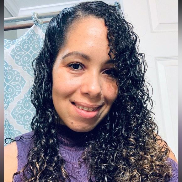 ⭐️New York and Company cut off shoulder sweater ⭐️ - Picture 7 of 7